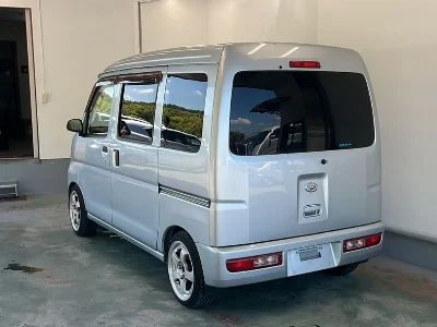 DAIHATSU HIJET VAN