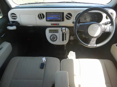 DAIHATSU MIRA COCOA