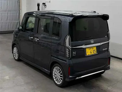 Honda N BOX CUSTOM