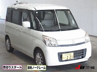 Suzuki Spacia