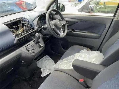 Mitsubishi eK X