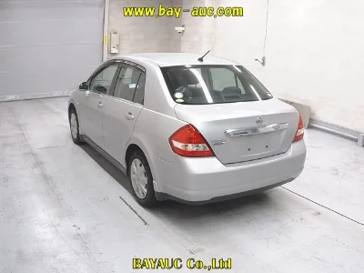Nissan Tiida Latio