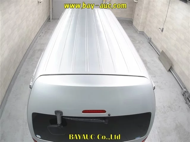 Toyota HiAce Commuter  с аукциона в Японии