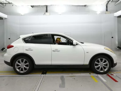 Nissan Skyline Crossover