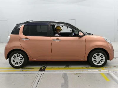 DAIHATSU BOON