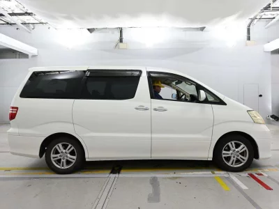 Toyota ALPHARD V