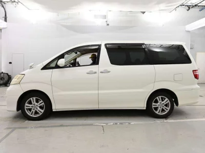 Toyota ALPHARD V