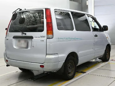 Toyota TownAce Noah
