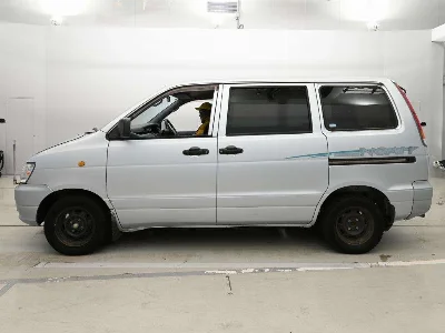 Toyota TownAce Noah