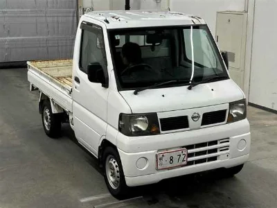 Nissan CLIPPER TRUCK