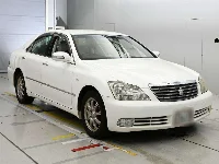 Цена авто Toyota Crown с аукционов Японии, номер кузова GRS182, пробег 40 000, оценка 7
