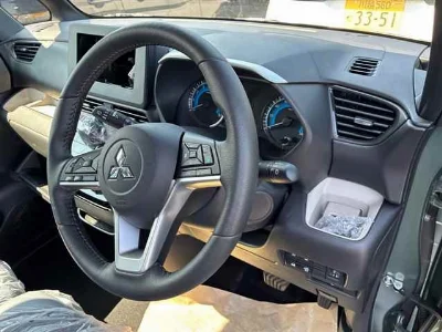 Mitsubishi Delica Mini
