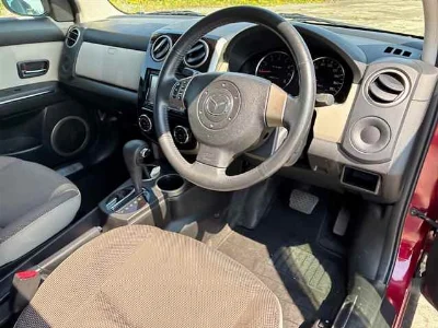 Mazda Verisa