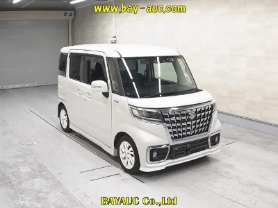 Suzuki Spacia Custom