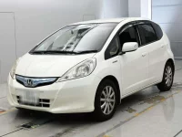 Цена авто Honda FIT HYBRID с аукционов Японии, номер кузова GP1, пробег 141 000, оценка 6