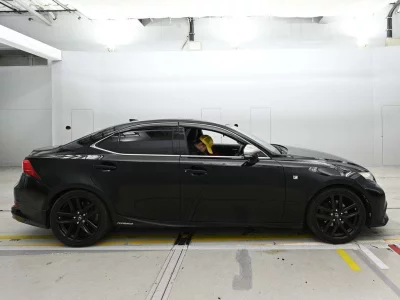 Lexus IS300h