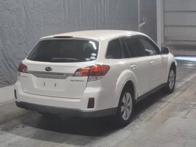 SUBARU OUTBACK
