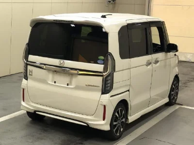 Honda N BOX CUSTOM