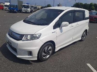 HONDA FREED SPIKE