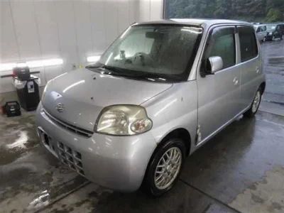 DAIHATSU ESSE
