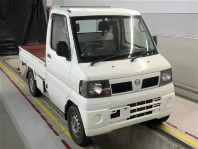 NISSAN CLIPPER TRUCK