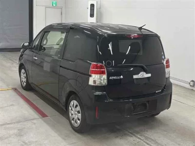 TOYOTA SPADE