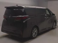 Цена авто Toyota Alphard с аукционов Японии, номер кузова AGH40W, пробег 30 000, оценка 8