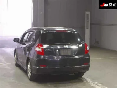 HONDA FIT SHUTTLE