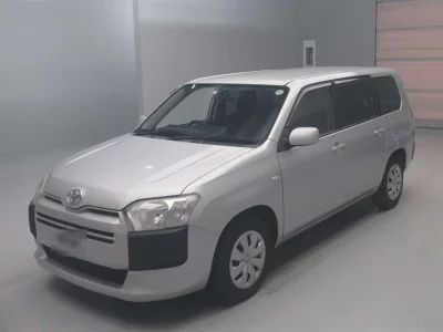 TOYOTA SUCCEED