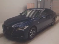 Цена авто Toyota CROWN HYBRID с аукционов Японии, номер кузова AZSH20, пробег 188 000, оценка 2