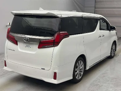 Статистика аукционов Toyota Alphard