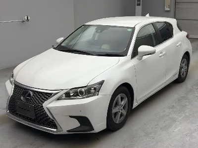 Lexus CT200h