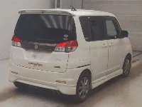 Цена авто Toyota Noah с аукционов Японии, номер кузова ZWR80G, пробег 78 000, оценка 2