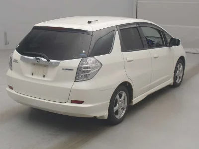 HONDA FIT SHUTTLE
