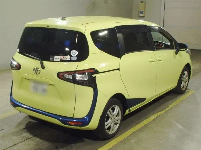 TOYOTA SIENTA