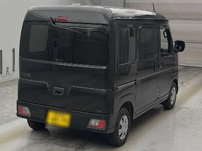 Toyota Pixis Van