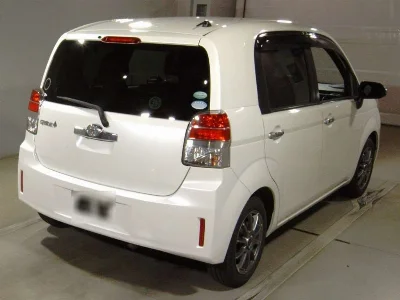 TOYOTA SPADE