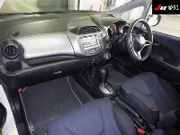 Цена авто Honda Fit с аукционов Японии, номер кузова GE6, пробег 117 000, оценка 8
