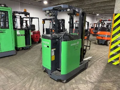 Toyota  FORKLIFT