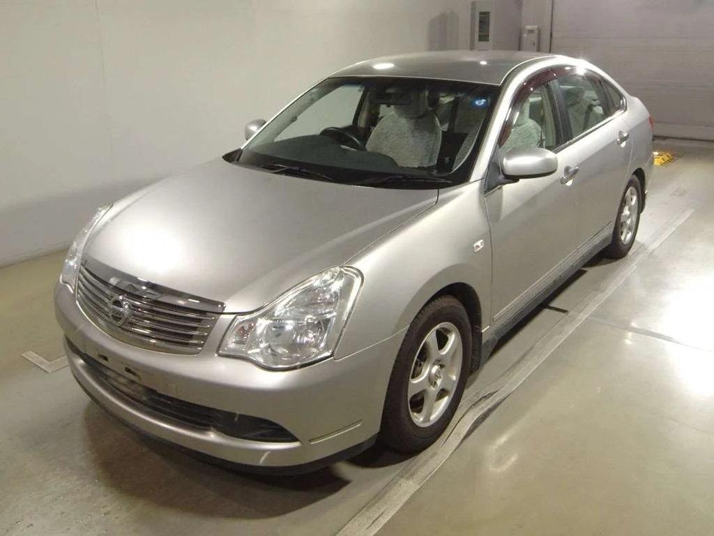 Nissan BLUEBIRD SYLPHY  с аукциона в Японии