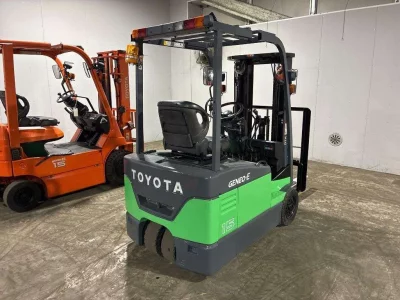 Toyota  FORKLIFT