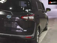 Цена авто Toyota Sienta с аукционов Японии, номер кузова NHP170G, пробег 73 000, оценка 8