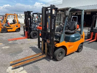 TOYOTA  FORKLIFT 