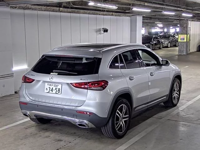 Mercedes-Benz GLA  с аукциона в Японии