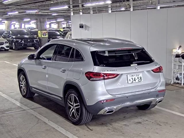 Mercedes-Benz GLA  с аукциона в Японии