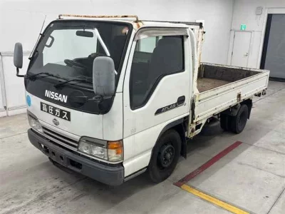 Nissan Atlas