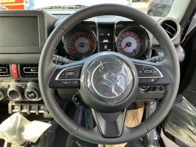 Suzuki JIMNY NOMADE