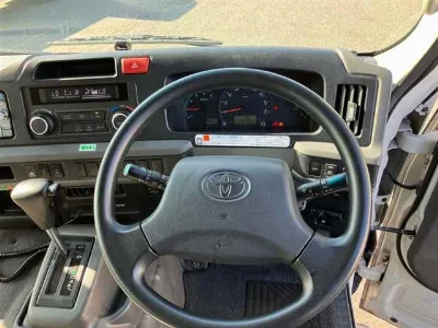TOYOTA COASTER