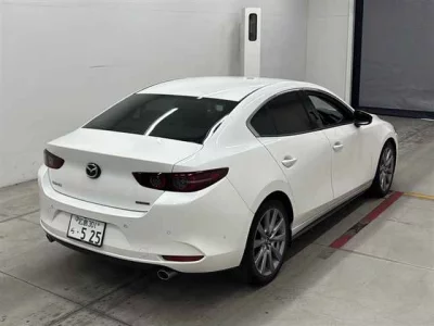 MAZDA MAZDA3