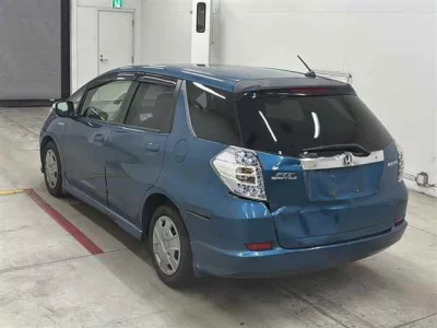 HONDA FIT SHUTTLE